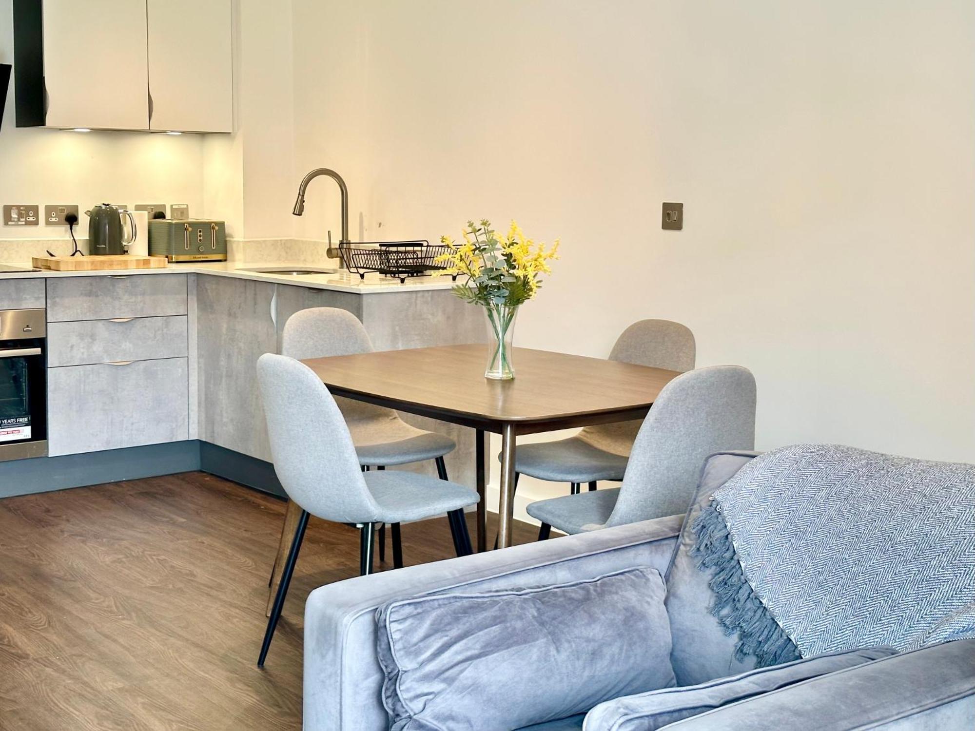Icona 20 - City Centre Apartment York Ngoại thất bức ảnh